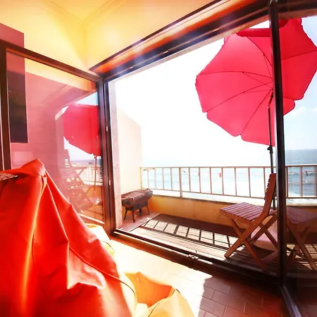 Lägenhet Prime Oceanfront